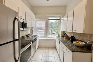 1683 Beacon St, Brookline, MA 02445 - Photo 6