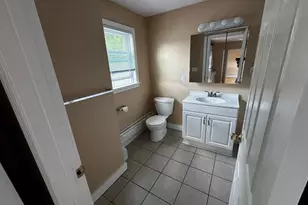 60-62 Benefit St, Attleboro, MA 02703 - Photo 12