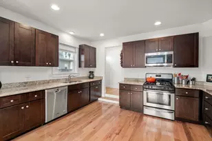 659 Moody St, Waltham, MA 02453 - Photo 12