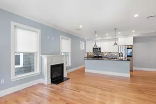 15 Preble St, Boston, MA 02127 - Photo 8