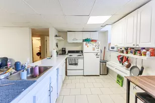 36 Park St, Brookline, MA 02446 - Photo 4