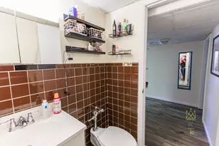 36 Park St, Brookline, MA 02446 - Photo 8