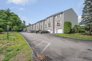 95 Tennis Plaza Rd, Dracut, MA 01826 - Photo 24