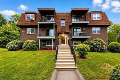 668 Robbins Ave #3, Dracut, MA 01826 - Photo 8