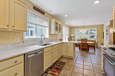 5 Mayfair Ct #5, Mashpee, MA 02649 - Photo 8