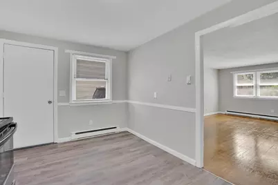 57-59 E Bay Path Ter, Springfield, MA 01109 - Photo 16