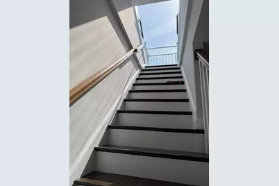 719 East 5T #2, Boston, MA 02127 - Photo 8