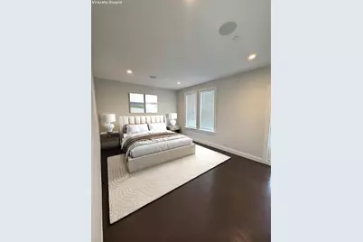 719 East 5T #2, Boston, MA 02127 - Photo 4