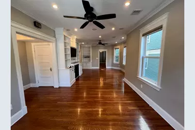 118 King St #1, Boston, MA 02124 - Photo 2