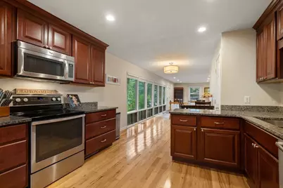 188 Brigham Hill Rd, Grafton, MA 01536 - Photo 8