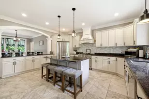 155 Parker Ln, Ludlow, MA 01056 - Photo 6