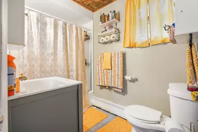 39 Highland St, Pawtucket, RI 02860 - Photo 10