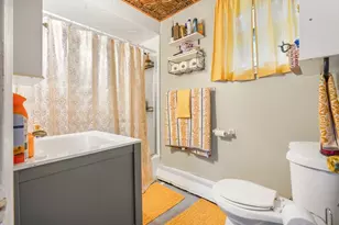 39 Highland St, Pawtucket, RI 02860 - Photo 10