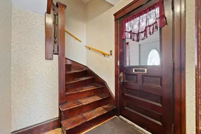 17 5th Ave #1, Worcester, MA 01607 - Photo 2