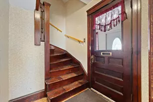 17 Fifth Ave, Worcester, MA 01607 - Photo 2