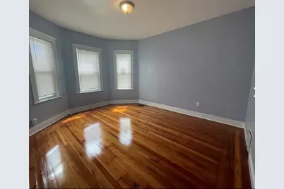 24 Litchfield #3, Boston, MA 02135 - Photo 4