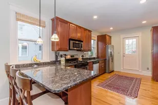 16 Primrose, Boston, MA 02131 - Photo 2