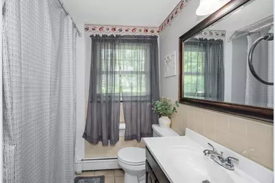 76 Maple St., Methuen, MA 01844 - Photo 10