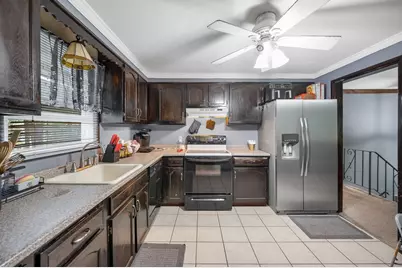 76 Maple St., Methuen, MA 01844 - Photo 8