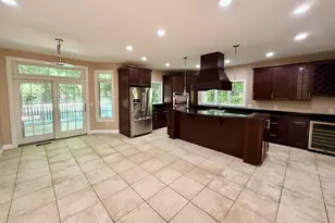 41 Thresher Rd, Hampden, MA 01036 - Photo 6