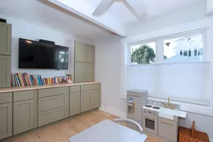 22 Maple St, Wareham, MA 02571 - Photo 20