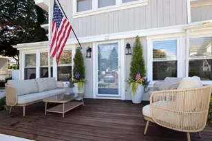 22 Maple St, Wareham, MA 02571 - Photo 4