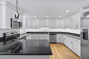 30 Village Hill Rd, Northampton, MA 01060 - Photo 4