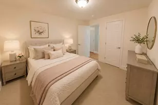 40 Glenellen Rd, Boston, MA 02132 - Photo 20