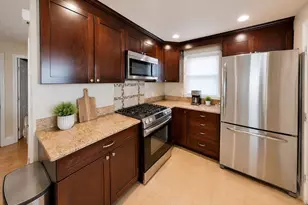 40 Glenellen Rd, Boston, MA 02132 - Photo 8