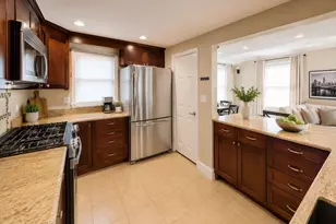 40 Glenellen Rd, Boston, MA 02132 - Photo 10