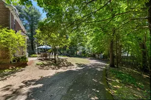 114 S Border Rd, Medford, MA 02155 - Photo 32