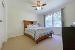 52 Phelps St, Marlborough, MA 01752 - Photo 22