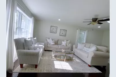 52 Phelps St, Marlborough, MA 01752 - Photo 6