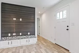 1990 Mass Ave, Lunenburg, MA 01462 - Photo 6