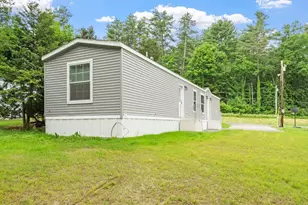 1990 Mass Ave, Lunenburg, MA 01462 - Photo 16
