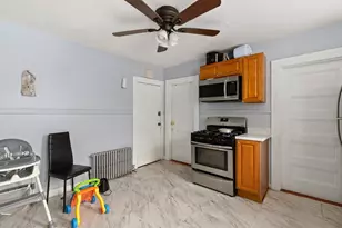 395 W Main St, Avon, MA 02322 - Photo 16