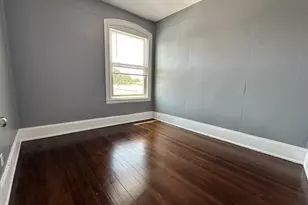 100 Cabot, Beverly, MA 01915 - Photo 12
