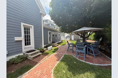 39 Highland Ave #R, Arlington, MA 02476 - Photo 2