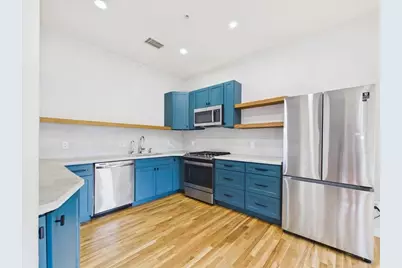 100 Pearl Street #13, Chelsea, MA 02150 - Photo 6