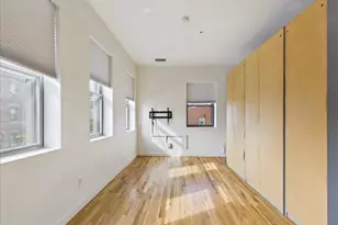100 Pearl St, Chelsea, MA 02150 - Photo 4