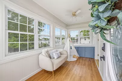 64 Garfield Ave, Woburn, MA 01801 - Photo 4