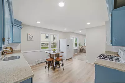 64 Garfield Ave, Woburn, MA 01801 - Photo 2