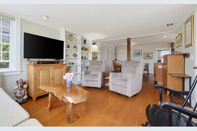 2037 Main Rd, Westport, MA 02791 - Photo 16