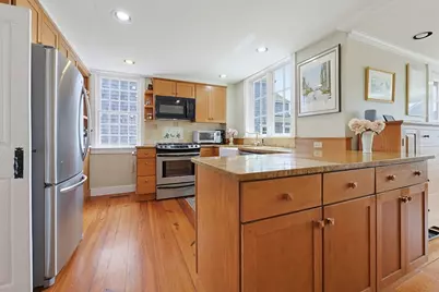 2037 Main Rd, Westport, MA 02791 - Photo 12
