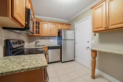 47 Alvarado Ave #1A, Worcester, MA 01604 - Photo 2