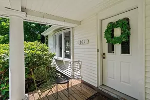 601 Wachusett St, Holden, MA 01520 - Photo 4