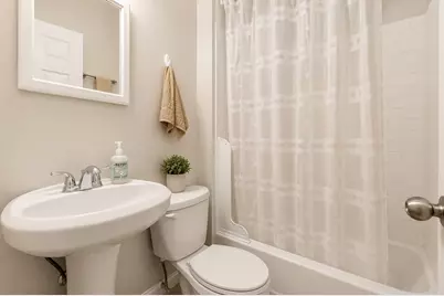 28 Phillips St #3, Boston, MA 02114 - Photo 10