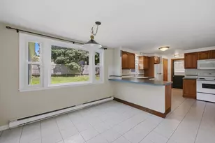21 Janet Cir, Shrewsbury, MA 01545 - Photo 6