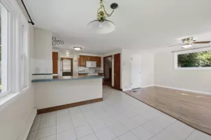 21 Janet Cir, Shrewsbury, MA 01545 - Photo 4