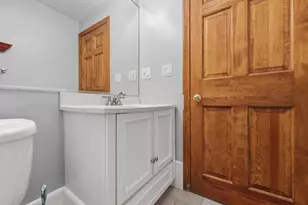 21 Janet Cir, Shrewsbury, MA 01545 - Photo 14